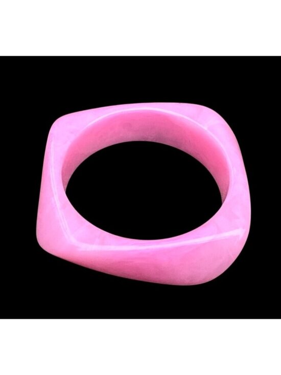 Unbranded Jewelry - Chunky Squared Asymmetric Lucite Bangle Bracelet Subtly Marbled Barbiecore Pink
